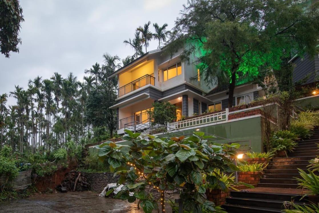 Dazzle Villa Resort Kalpetta Esterno foto